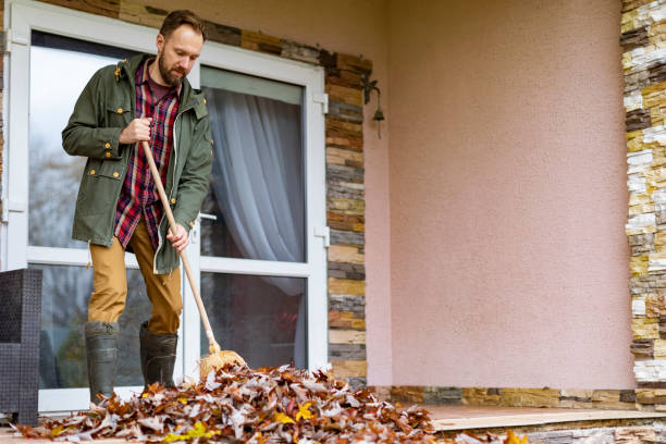 Best Construction Debris Removal  in Rossmoyne, OH
